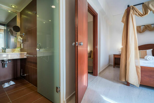 SUITE_MASTER_BEDROM